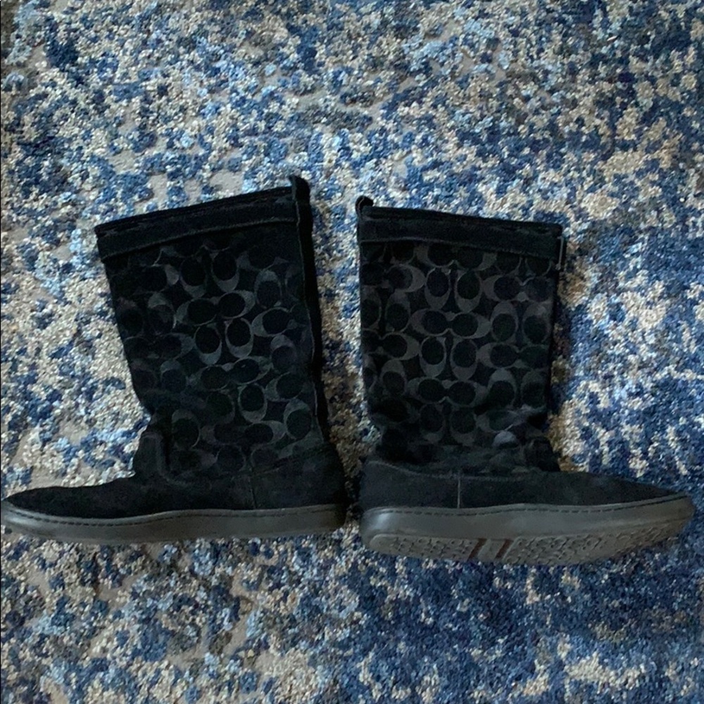 Coach boots